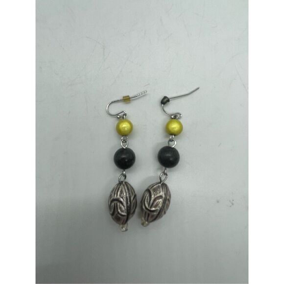 Bundle Lot Vintage Costume Pierced Earrings 5 pair - Picture 2 of 11